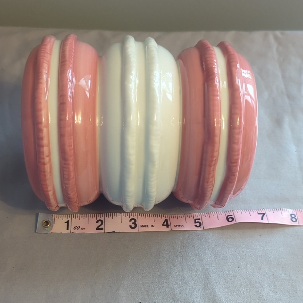 Macaron Ceramic Vase Or Decor Piece - Picture 5 of 5